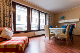 Broadway Hostel & Apartments