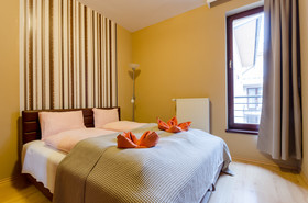 Broadway Hostel & Apartments