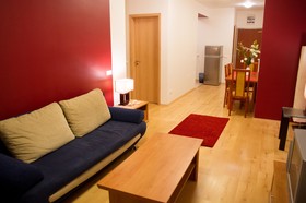 Broadway Hostel & Apartments