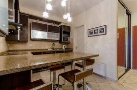 Broadway Hostel & Apartments