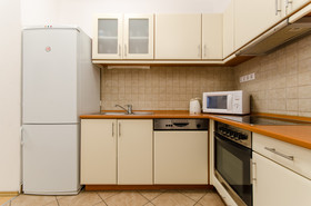 Broadway Hostel & Apartments