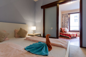 Broadway Hostel & Apartments