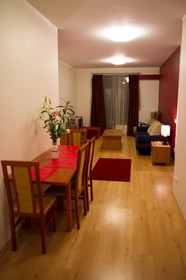 Broadway Hostel & Apartments