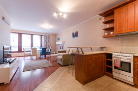 Broadway Hostel & Apartments