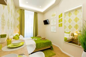 Budapest Holidays Harmony