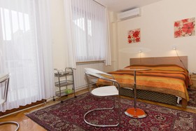 Budavar Pension