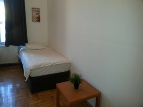 Caterina Hostel and Guesthouse