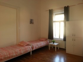 Caterina Hostel and Guesthouse
