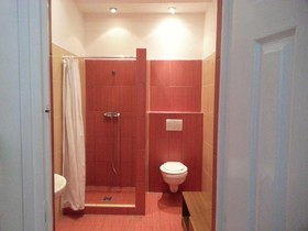 Caterina Hostel and Guesthouse