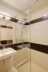 Silver Crown Hotel & Residence Palace Quarter