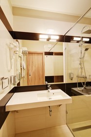 Silver Crown Hotel & Residence Palace Quarter