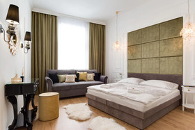 Chestnut & Eliza Suites