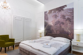 Chestnut & Eliza Suites