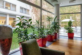 City Gardens Apartment Hotel