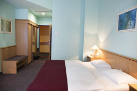 City Hotel Pilvax