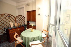 Club Apartments & Rooms