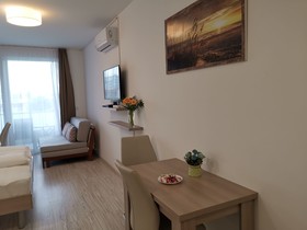 Corvin Holiday Apartments Hotel