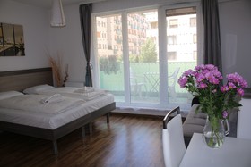 Corvin Holiday Apartments Hotel