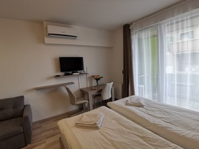 Corvin Holiday Apartments Hotel