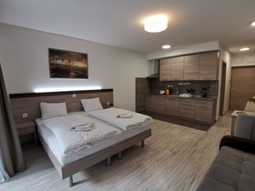 Corvin Holiday Apartments Hotel