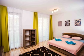 Corvin Promenade Aparthotel