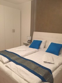 Corvin Rose Apartment Hotel