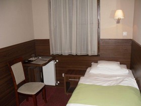 Elit Hotel