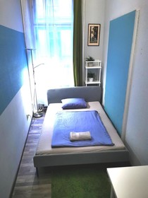 Emerald Apartments & Hostel