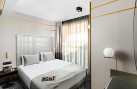 Hotel Emerald & Suites