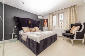Enzo Capo Luxury Suites