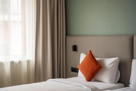 Escala Hotel & Suites