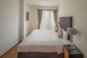 Escala Hotel & Suites