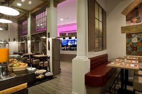 Estilo Fashion Hotel