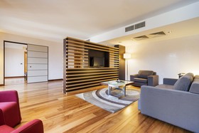 Exe Budapest Center