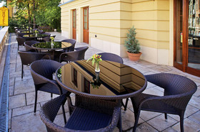 Gold Hotel Apartments