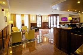 Gold Hotel Apartments