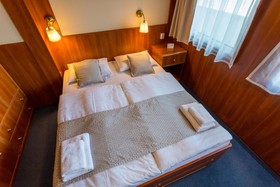 Grand Jules - Boat Hotel