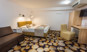 Grand Jules - Boat Hotel