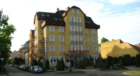 Hotel Happy