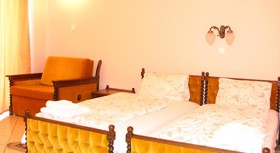 Hotel Happy