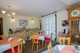 Helios Hotel Pension