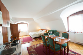 Helios Hotel Pension