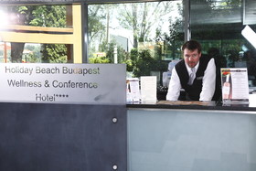 Holiday Beach Budapest Wellness & Conference Hotel