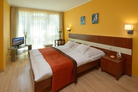 Holiday Beach Budapest Wellness & Conference Hotel