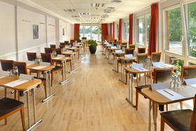 Holiday Beach Budapest Wellness & Conference Hotel