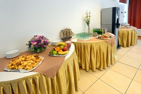 Holiday Beach Budapest Wellness & Conference Hotel