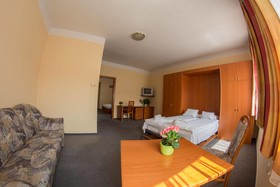 Homoky Hotels Bestline Hotel
