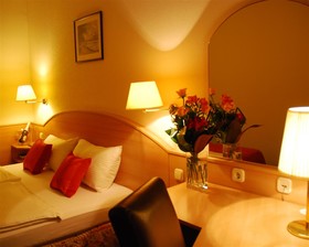Hotel Orion Varkert