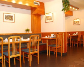 Hotel Orion Varkert