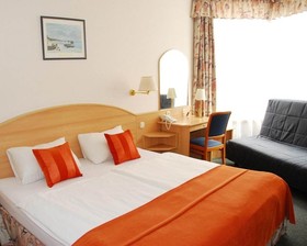 Hotel Orion Varkert